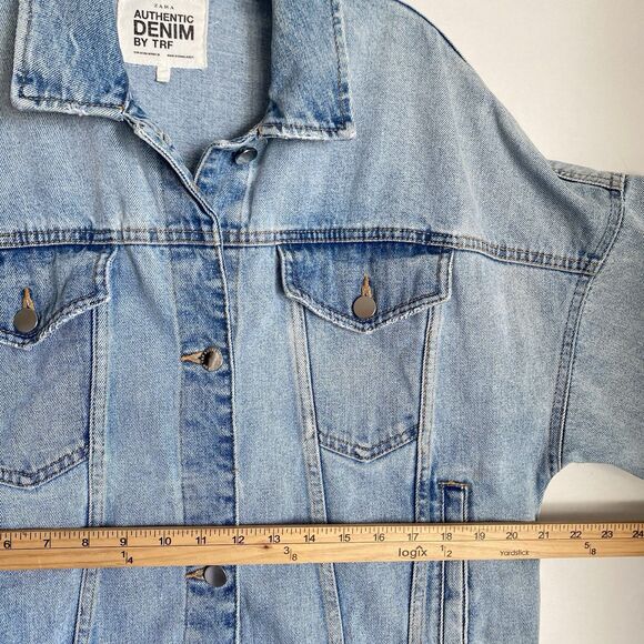 Zara Trafaluc Jean Jacket Women M Blue Denim Distressed Oversized Trucker Grunge - Picture 4 of 9